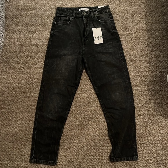 New Zara jeans with tags. Never worn. - Picture 2 of 6